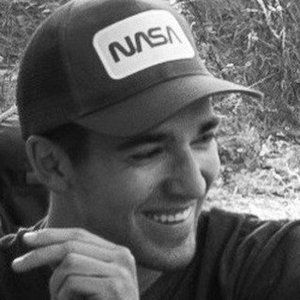 Meet your Posher, Travis